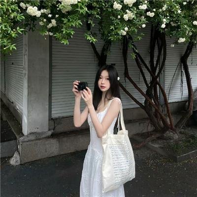 深红的金子